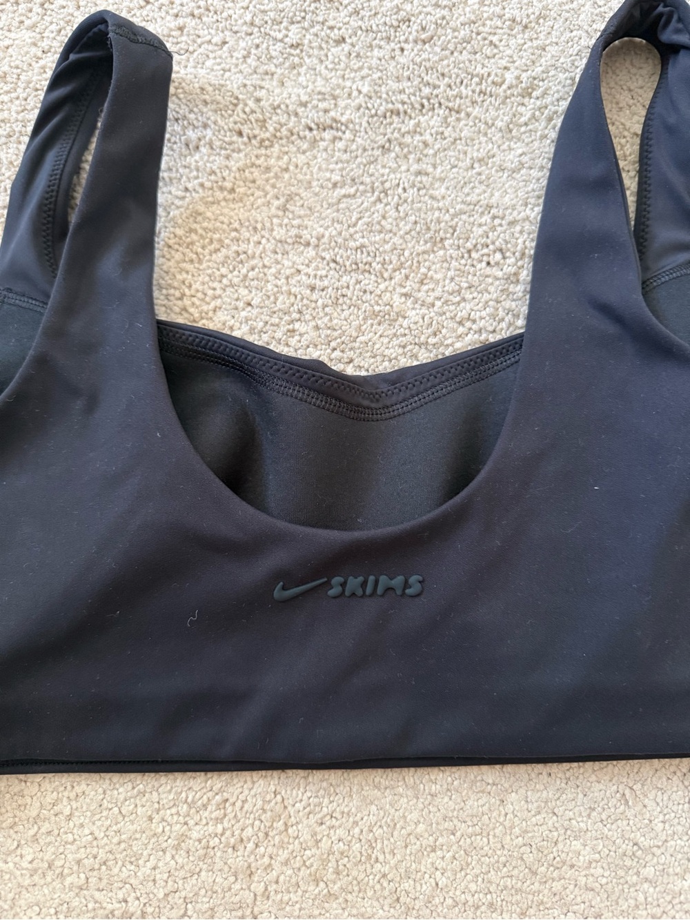 NWT! Nike Skims Matte Legging and Scoop Neck Bra Set Size M - Picture 5 of 6